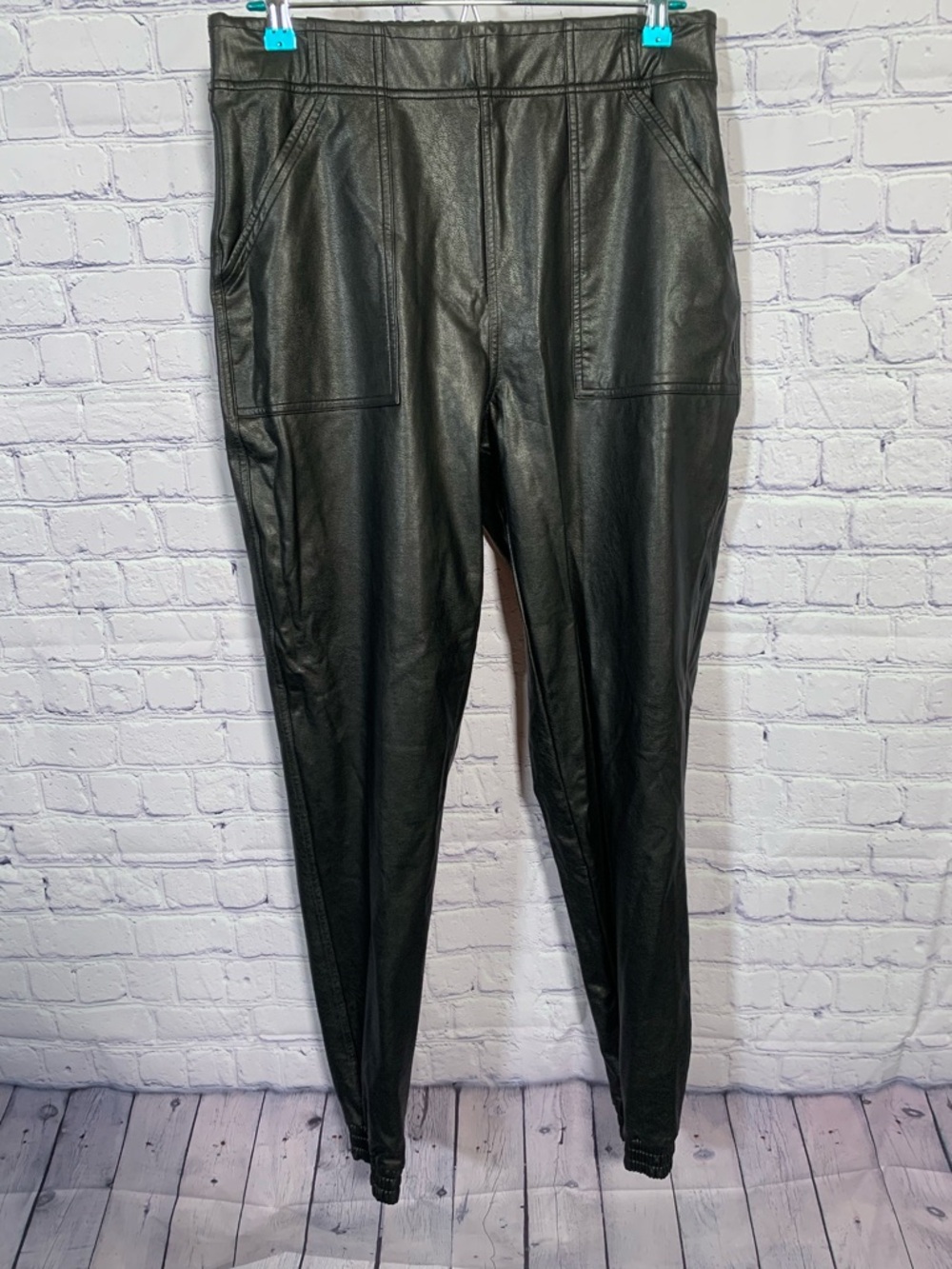 Spanx Womens Faux Leather Jogger Pants Brown Sz M Preppy Casual